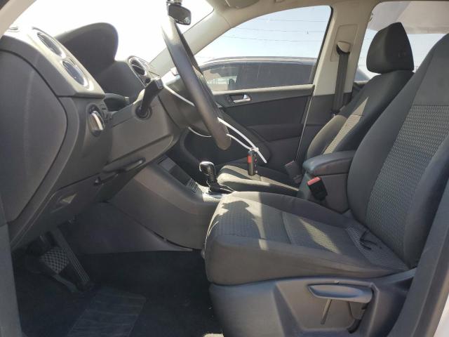 WVGAV7AX5BW516683 - 2011 VOLKSWAGEN TIGUAN S WHITE photo 7
