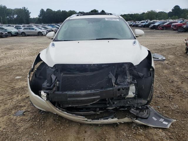 5GAKRCKD1EJ272821 - 2014 BUICK ENCLAVE WHITE photo 5