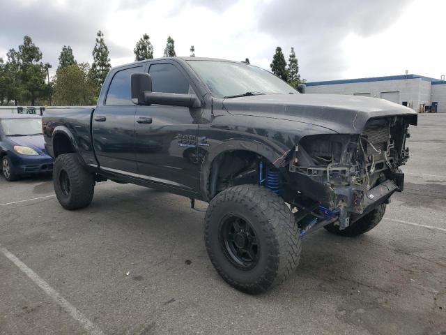3C6UR5FLXJG370933 - 2018 RAM 2500 LARAMIE Schwarz Foto 4