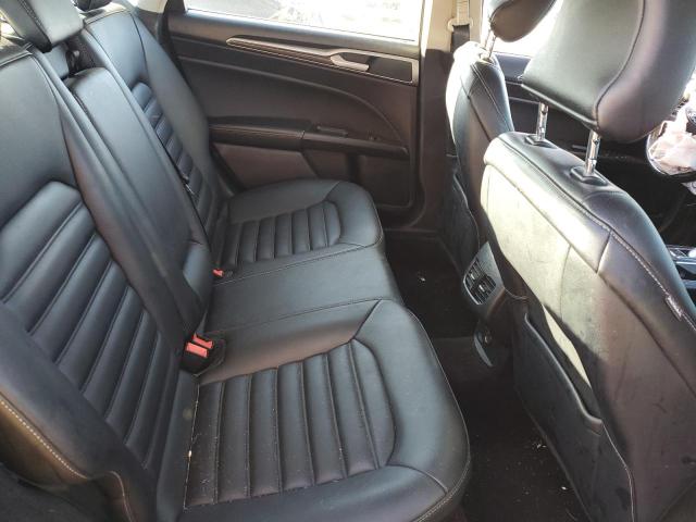 3FA6P0CD3KR260096 - 2019 FORD FUSION SEL WHITE photo 10