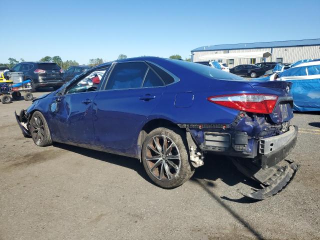 4T1BF1FK4GU549415 - 2016 TOYOTA CAMRY LE BLUE photo 2