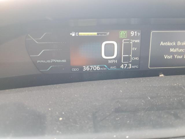 JTDKARFP3H3065840 - 2017 TOYOTA PRIUS PRIM 银色 照片 9