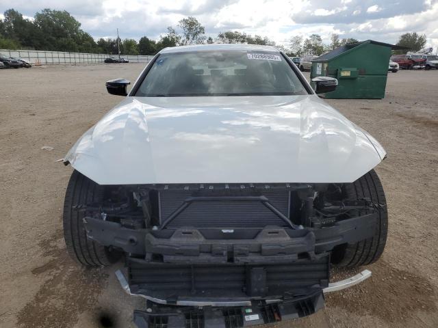 WBY33AW09RFS02460 - 2024 BMW I4 M50 WHITE photo 5