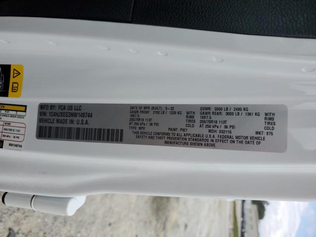 1C4HJXEG3NW148744 - 2022 JEEP WRANGLER U SAHARA WHITE photo 13
