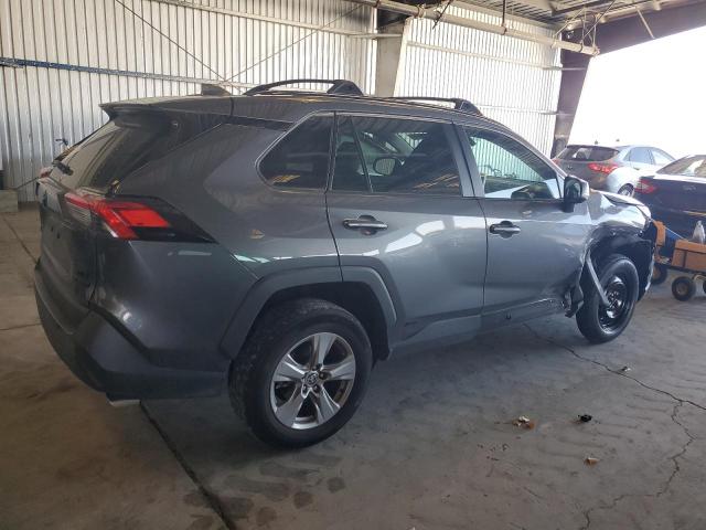 2T3RWRFV9RW219528 - 2024 TOYOTA RAV4 XLE GRAY photo 3