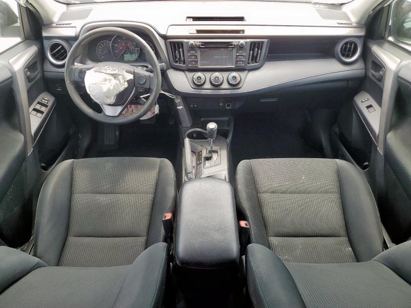 2T3ZFREV7GW304804 - 2016 TOYOTA RAV4 LE WHITE photo 8