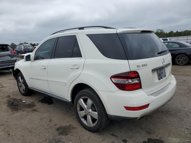 4JGBB8GB4BA725098 - 2011 MERCEDES-BENZ ML 350 4MATIC WHITE photo 2