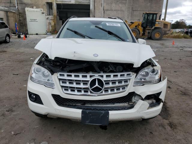 4JGBB8GB4BA725098 - 2011 MERCEDES-BENZ ML 350 4MATIC WHITE photo 5