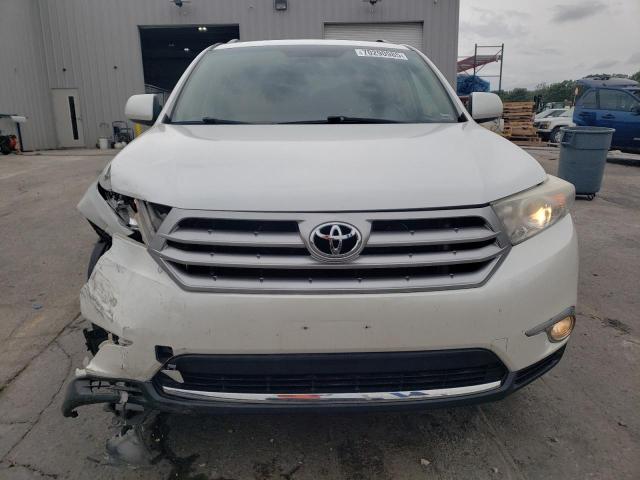 5TDZA3EHXBS010166 - 2011 TOYOTA HIGHLANDER BASE Սպիտակ լուսանկար 5