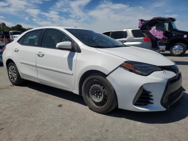 2T1BURHE8HC919134 - 2017 TOYOTA COROLLA L WHITE photo 4