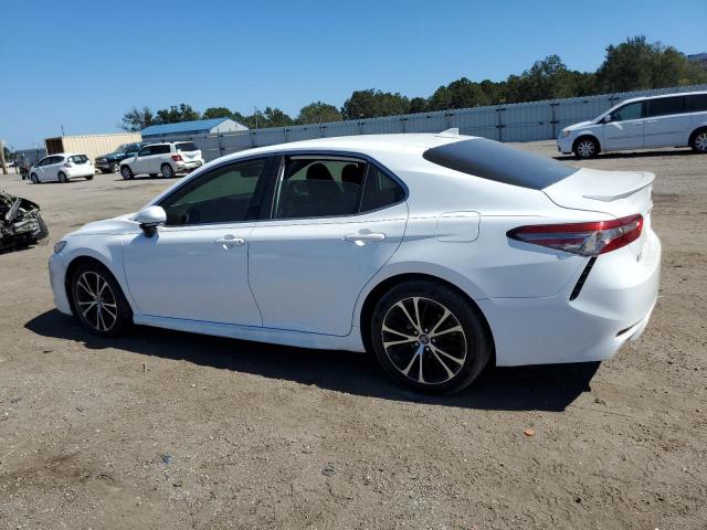 4T1B11HK9KU738579 - 2019 TOYOTA CAMRY L WHITE photo 2