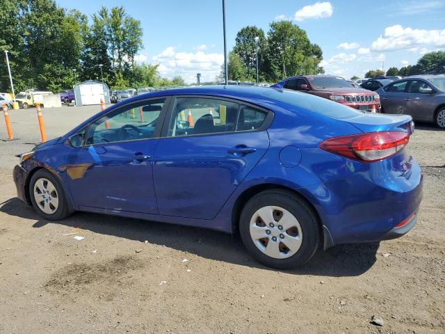 3KPFK4A74HE049227 - 2017 KIA FORTE LX 蓝色 照片 2