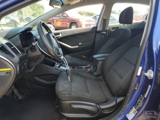 3KPFK4A74HE049227 - 2017 KIA FORTE LX 蓝色 照片 7