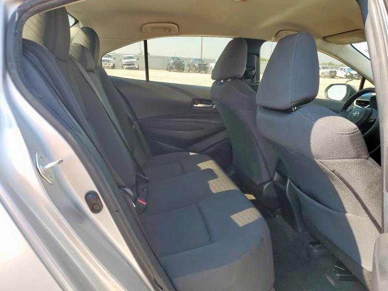 JTDEPRAE1LJ064188 - 2020 TOYOTA COROLLA LE Srebrny zdjęcie 10