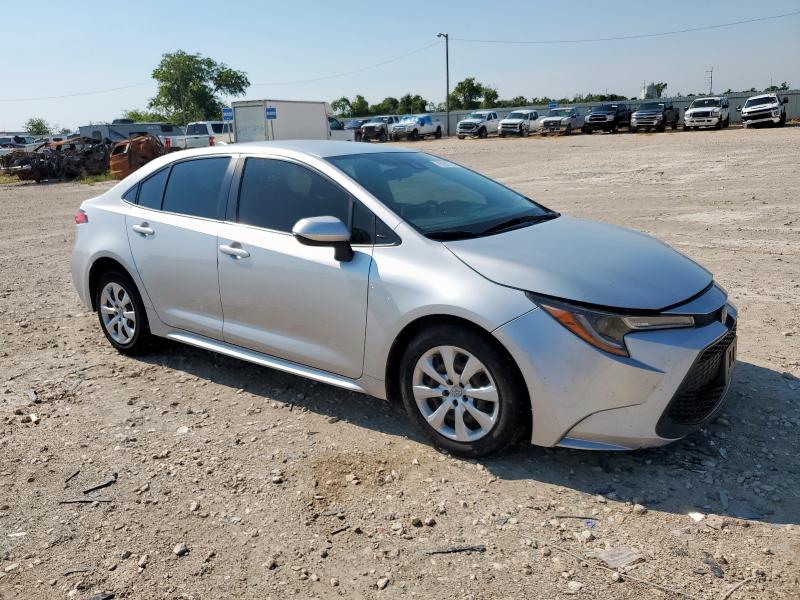 JTDEPRAE1LJ064188 - 2020 TOYOTA COROLLA LE Srebrny zdjęcie 4