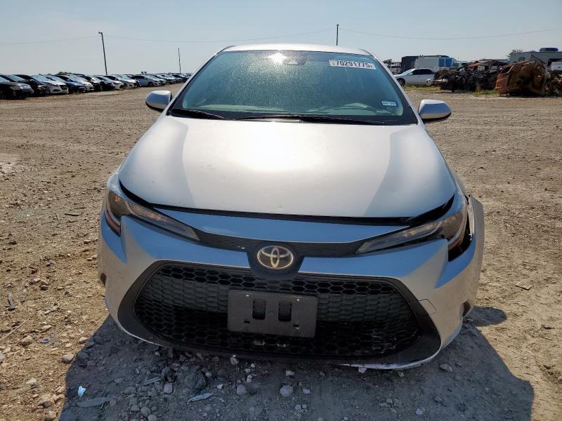 JTDEPRAE1LJ064188 - 2020 TOYOTA COROLLA LE Srebrny zdjęcie 5