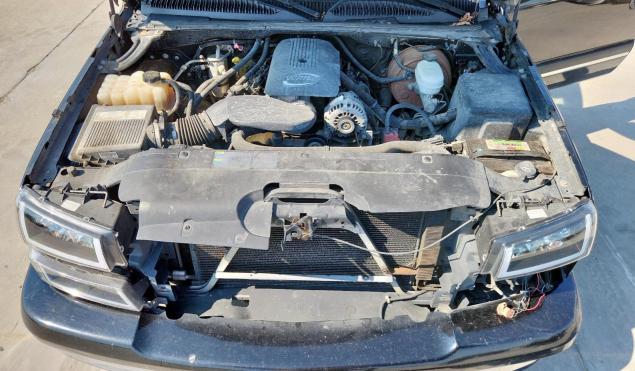 2GCEC13V961201855 - 2006 CHEVROLET SILVERADO C1500 BLACK photo 11