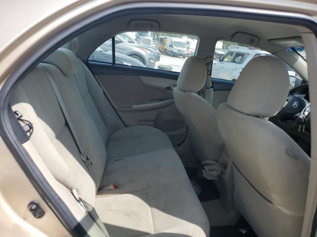 5YFBU4EE9DP076739 - 2013 TOYOTA COROLLA BASE Золотой фото 10