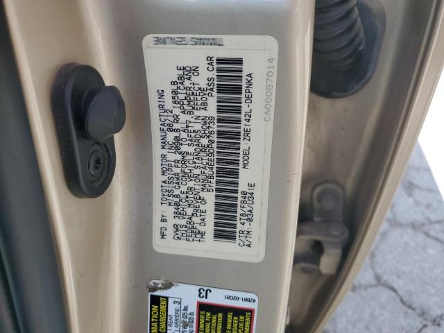 5YFBU4EE9DP076739 - 2013 TOYOTA COROLLA BASE Золотой фото 12