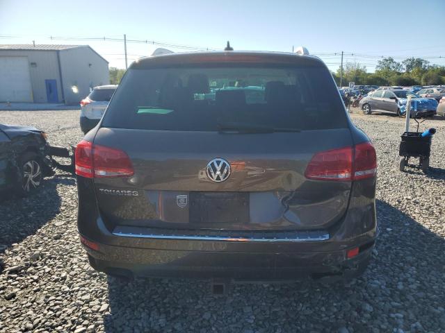 WVGEF9BP0ED014978 - 2014 VOLKSWAGEN TOUAREG V6 თაფლისფერი ფოტო 6