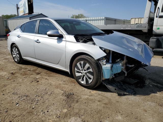 1N4BL4BV8MN350832 - 2021 NISSAN ALTIMA S SILVER photo 4