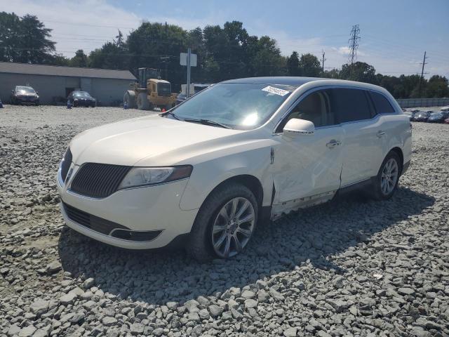 2013 LINCOLN MKT, 
