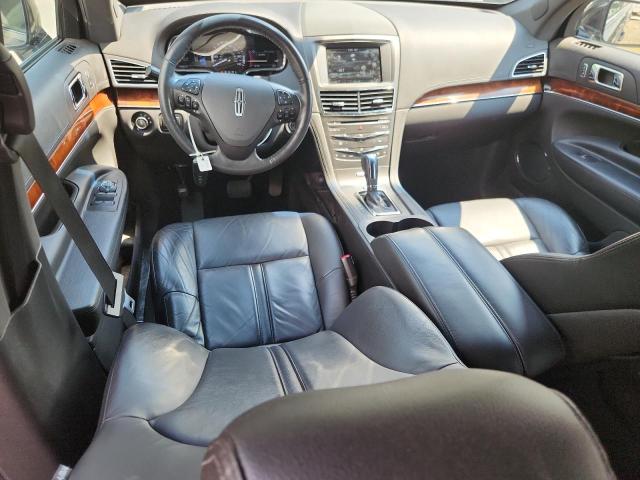2L1MJ5LK2EBL56736 - 2014 LINCOLN MKT შავი ფოტო 8