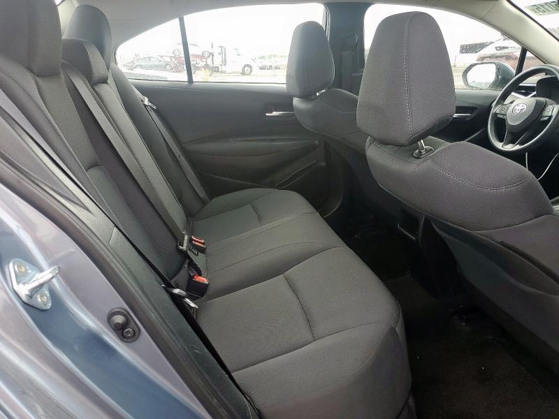 5YFEPMAEXMP251560 - 2021 TOYOTA COROLLA LE BLUE photo 10