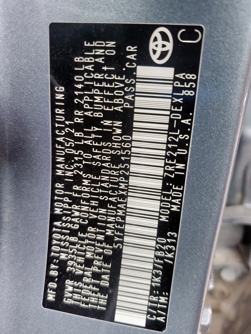 5YFEPMAEXMP251560 - 2021 TOYOTA COROLLA LE BLUE photo 13