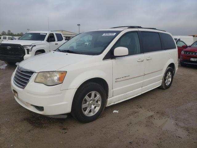 2A8HR54P38R779630 - 2008 CHRYSLER TOWN & COU TOURING WHITE photo 1
