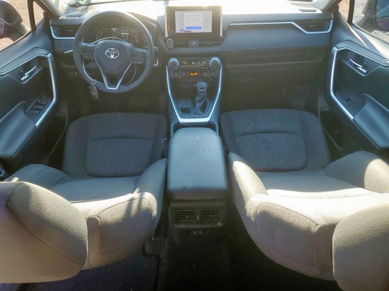 JTMP1RFV1PD099272 - 2023 TOYOTA RAV4 XLE Bordo foto 8