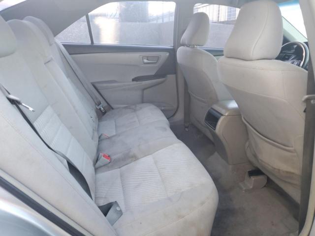 4T1BF1FK2FU034721 - 2015 TOYOTA CAMRY LE SILVER photo 10