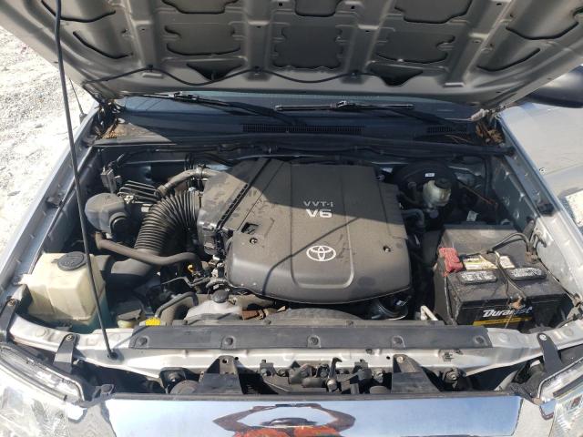 5TFJU4GN5DX047877 - 2013 TOYOTA TACOMA DOUBLE CAB PRERUNNER SILVER photo 11