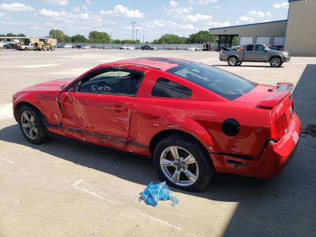 1ZVFT80NX55148658 - 2005 FORD MUSTANG RED photo 2