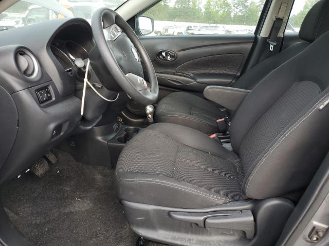 3N1CN7AP7KL865642 - 2019 NISSAN VERSA S ნაცრისფერი ფოტო 7