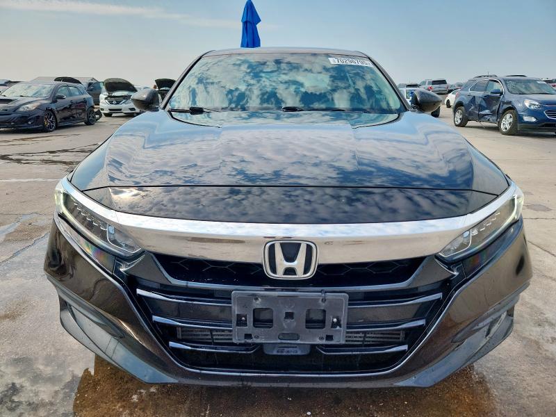 1HGCV1F11JA122092 - 2018 HONDA ACCORD LX BLACK photo 5