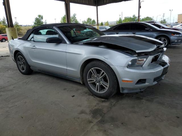 1ZVBP8EM4C5235195 - 2012 FORD MUSTANG SILVER photo 4