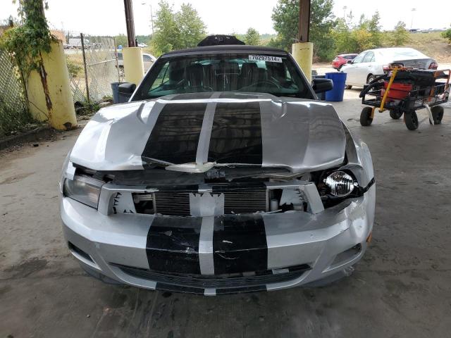 1ZVBP8EM4C5235195 - 2012 FORD MUSTANG SILVER photo 5