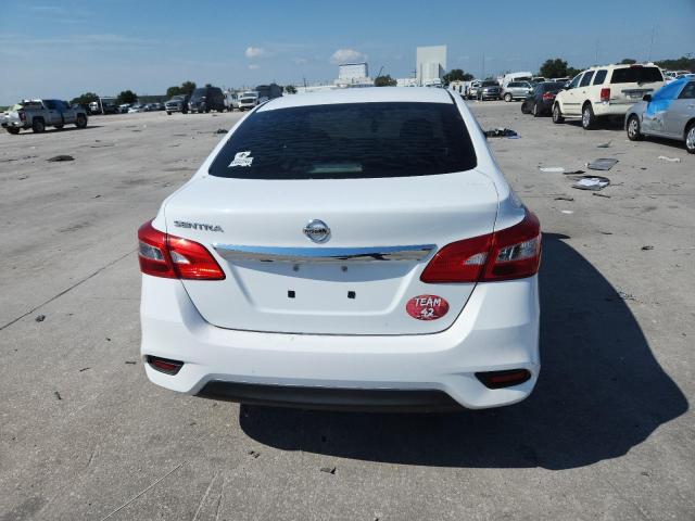 3N1AB7AP2JY337055 - 2018 NISSAN SENTRA S Beyaz fotoğraf 6