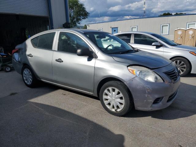 3N1CN7AP8CL824468 - 2012 NISSAN VERSA S Сұр фото 4