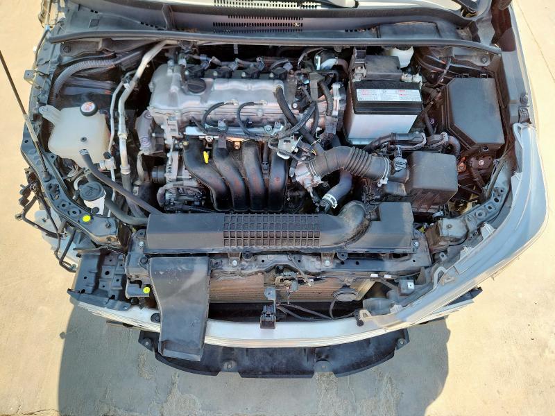 5YFEPMAE7NP305320 - 2022 TOYOTA COROLLA LE BLACK photo 11