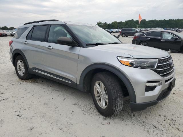 1FMSK7DH8LGC21493 - 2020 FORD EXPLORER XLT SILVER photo 4