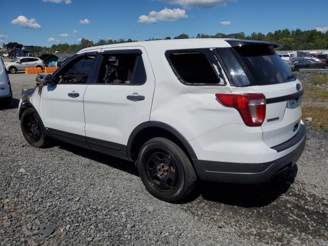 1FM5K8ARXJGA32213 - 2018 FORD EXPLORER POLICE INTERCEPTOR Սպիտակ լուսանկար 2