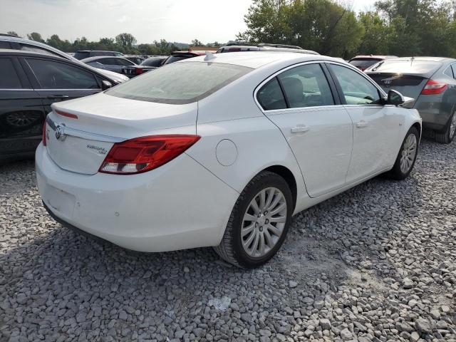 W04GR5EC5B1005075 - 2011 BUICK REGAL CXL WHITE photo 3