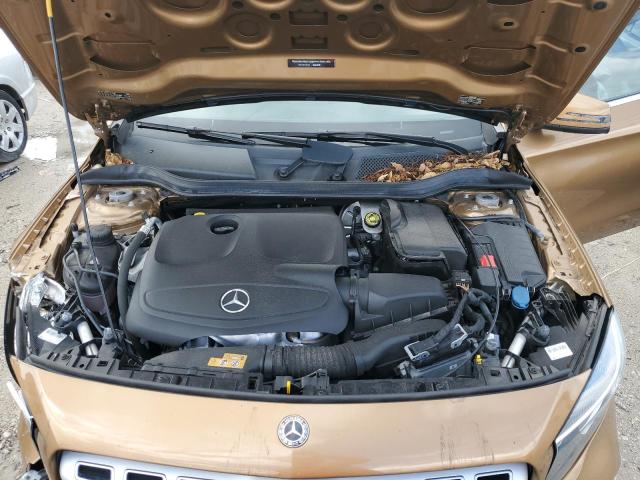 WDCTG4GBXJJ415761 - 2018 MERCEDES-BENZ GLA 250 4MATIC TAN photo 12