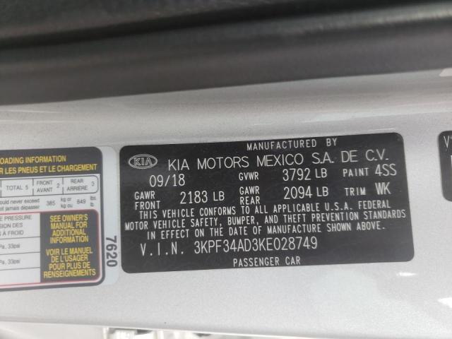 3KPF34AD3KE028749 - 2019 KIA FORTE GT LINE SILVER photo 12