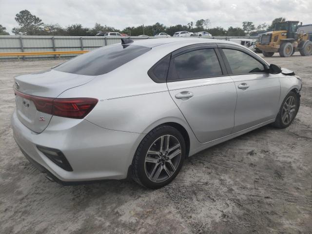 3KPF34AD3KE028749 - 2019 KIA FORTE GT LINE SILVER photo 3