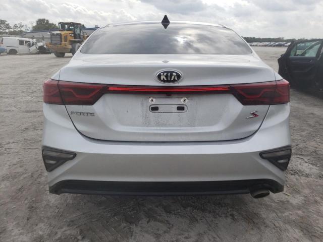 3KPF34AD3KE028749 - 2019 KIA FORTE GT LINE SILVER photo 6