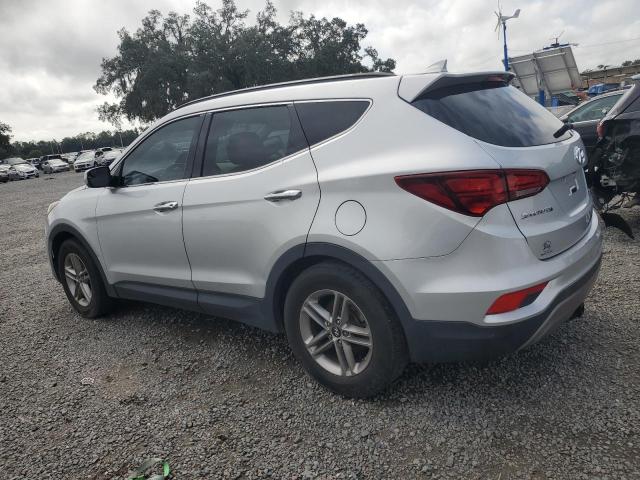 5XYZU3LB3HG471558 - 2017 HYUNDAI SANTA FE S SILVER photo 2