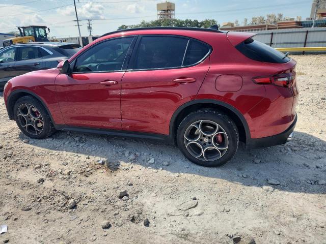 ZASFAKNN4J7B76895 - 2018 ALFA ROMEO STELVIO TI SPORT RED photo 2